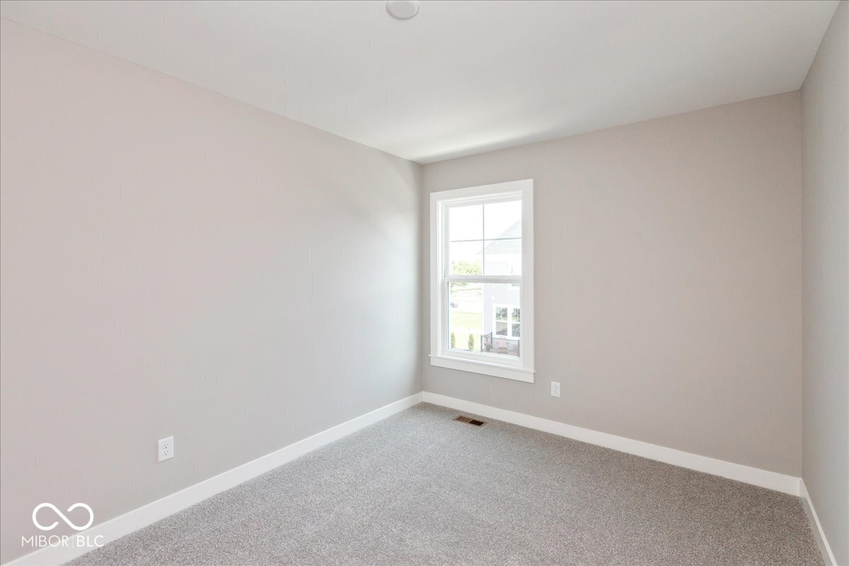 7351 Bayview Run McCordsville, IN 46055 - Photo 32 of 40