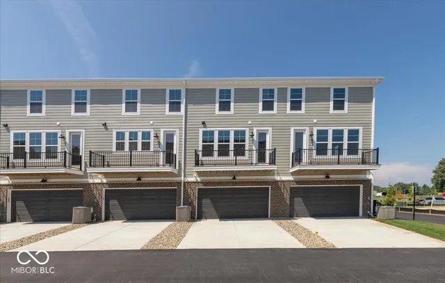 $347,990 | 7351 Bayview Run, McCordsville, IN 46055