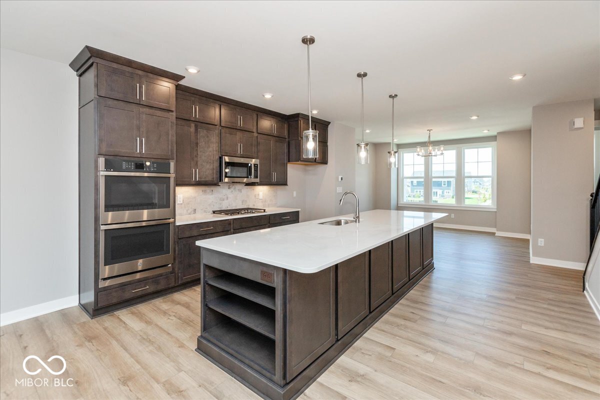 7351 Bayview Run McCordsville, IN 46055 - Photo 8 of 40