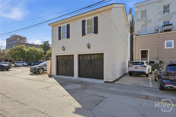 $2,750,000 | 114 West Liberty Street, Savannah, GA 31401