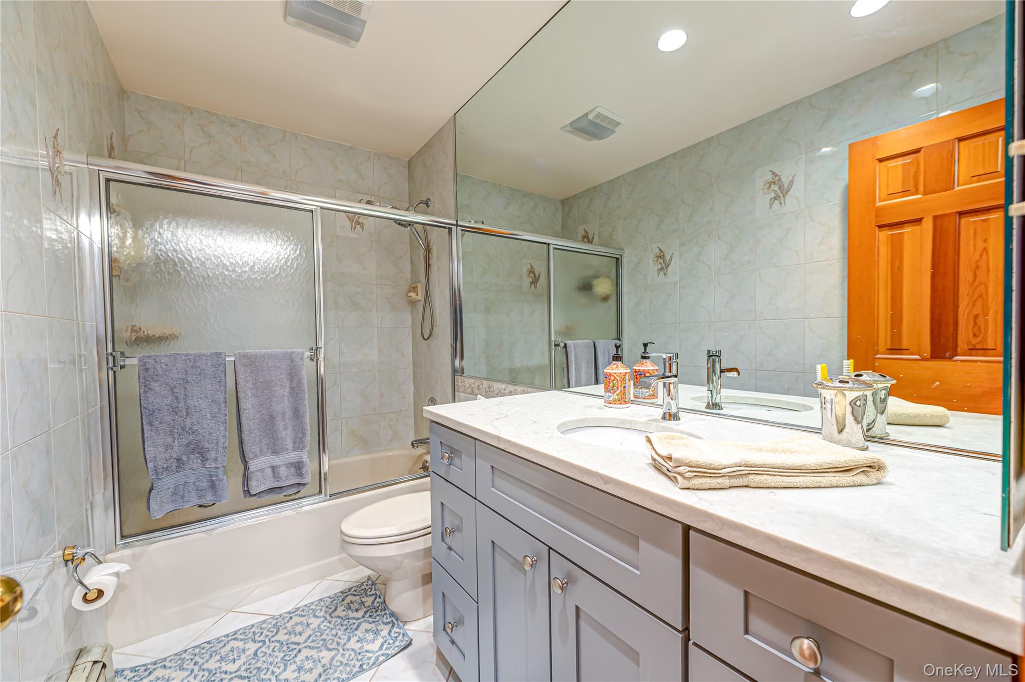 32 Dressler Road Greenlawn, NY 11740 - Photo 28 of 44
