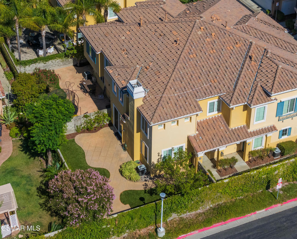 4117 Orontes Way, Unit B Simi Valley, CA 93063 - Photo 42 of 52