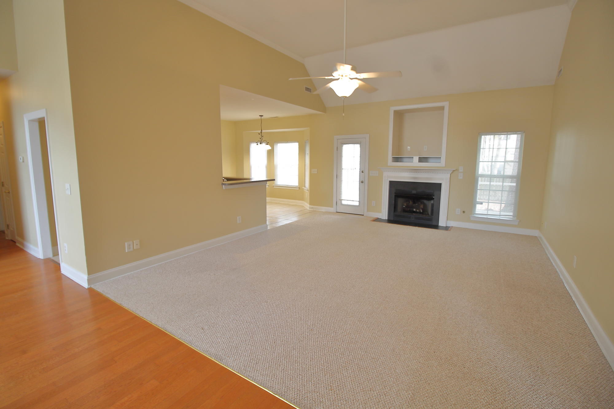 102 Long Cove Bend Summerville, SC 29483 - Photo 4 of 15 IMG_1945