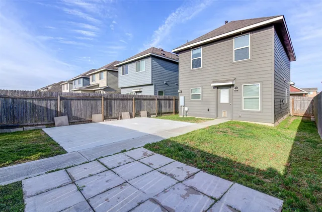 $1,575 | 4527 Graceful Lane, Austin, TX 78725