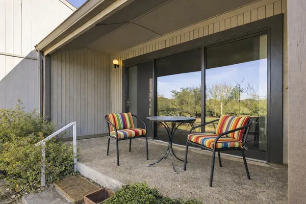 $210,000 | 1805-102 West Lane, Kerrville, TX 78028