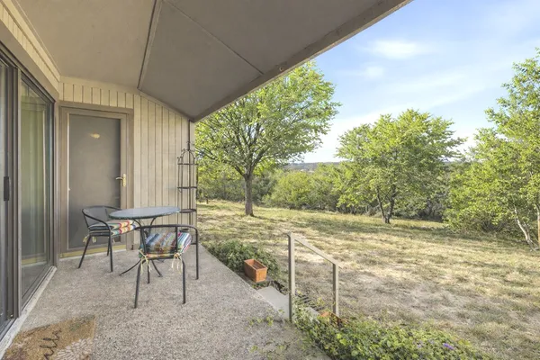$210,000 | 1805-102 West Lane, Kerrville, TX 78028