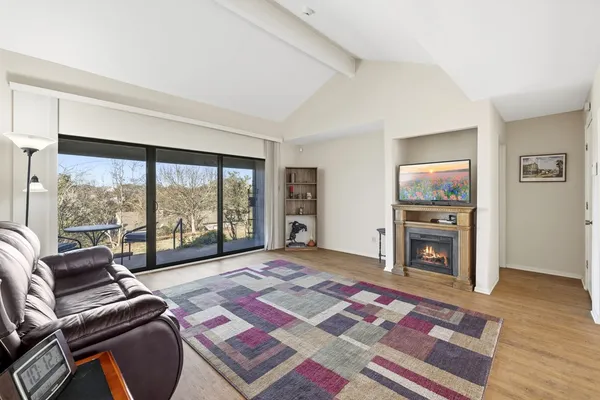 $210,000 | 1805-102 West Lane, Kerrville, TX 78028