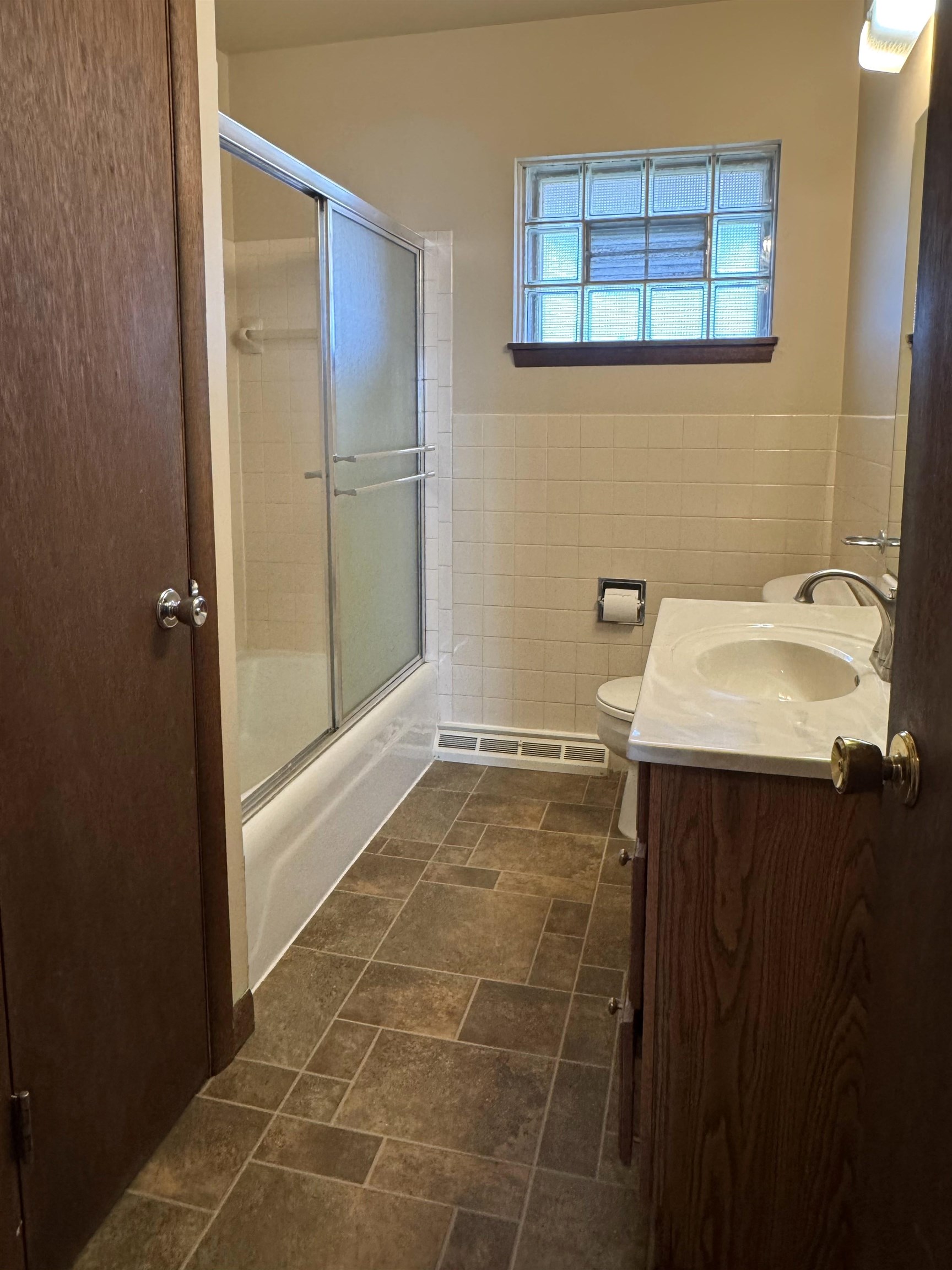 6621 Old Sauk Road Madison, WI 53705 - Photo 7 of 14