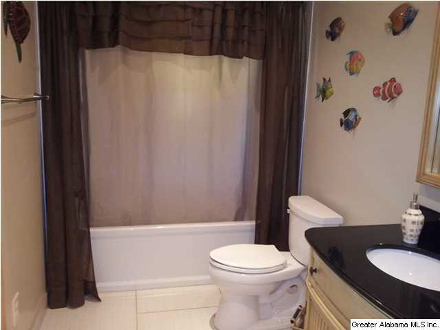 1719 Gardenridge Road Gardendale, AL 35071 - Photo 12 of 27