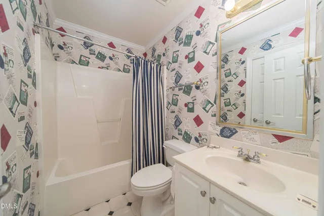 $699,000 | 5200 Gable Ridge Lane, Holly Springs, NC 27540