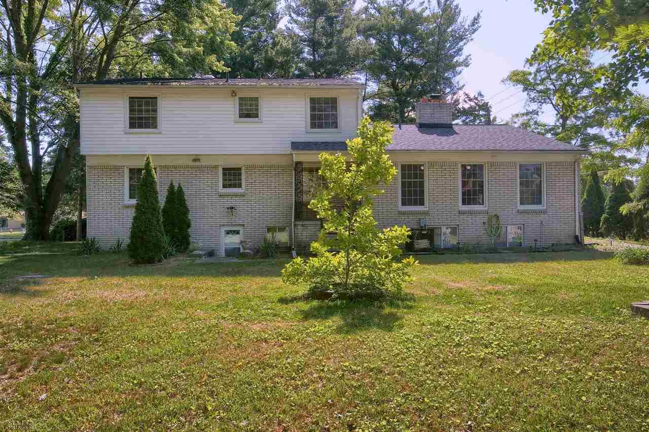 53853 Mound Road Utica, MI 48316 - Photo 28 of 31 50015793-27.JPG