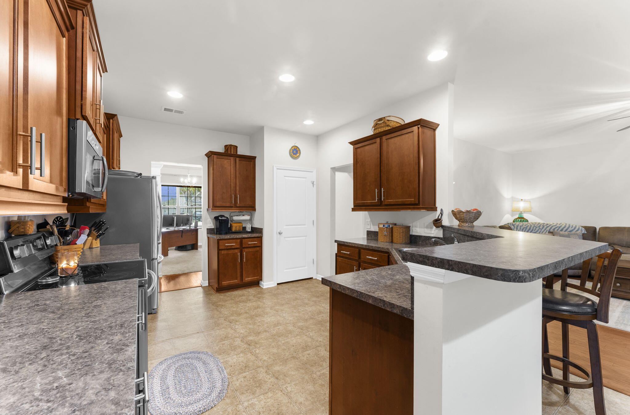 8037 Mckayla Road Summerville, SC 29483 - Photo 10 of 32 26-web-or-mls-DSC06987