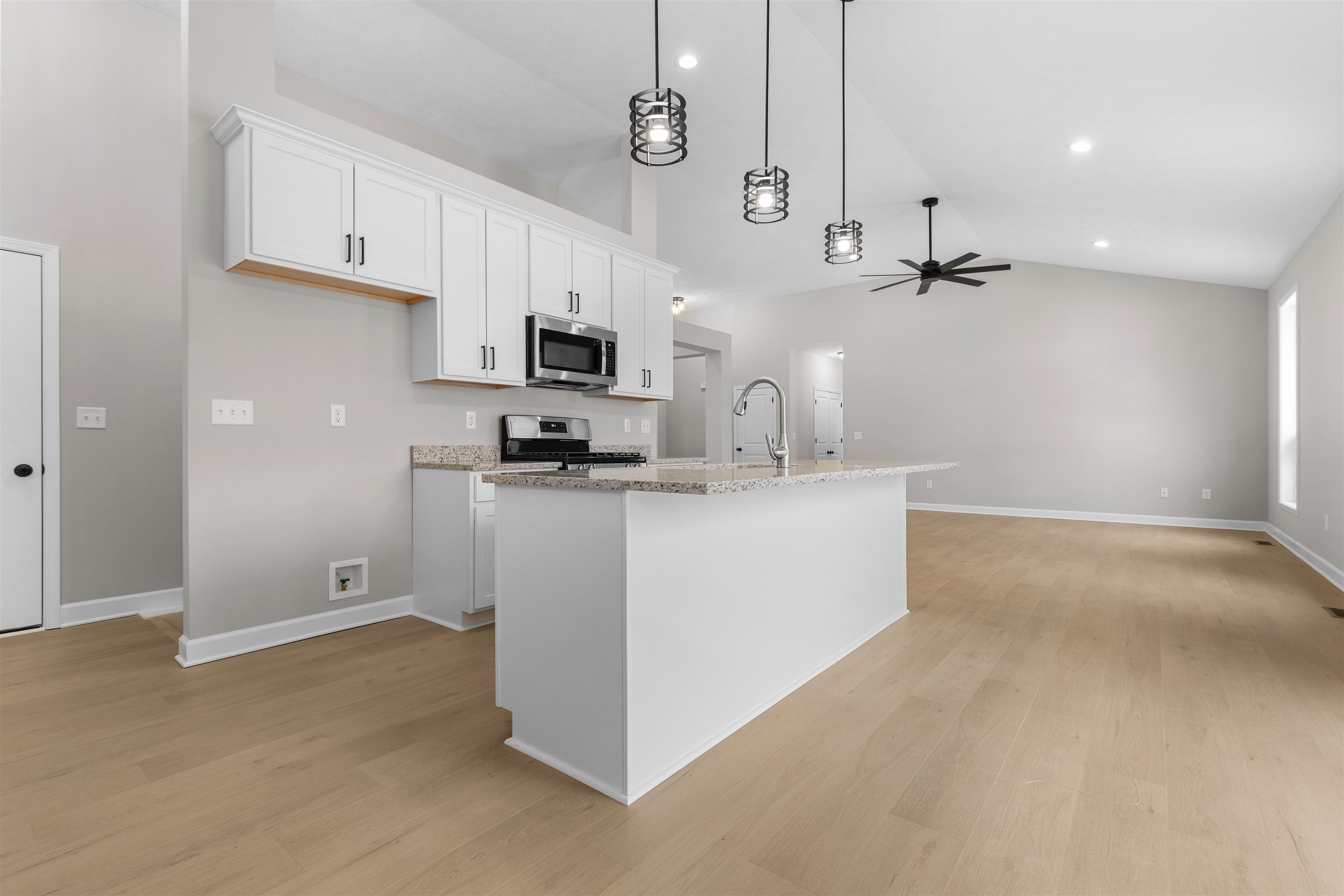 7743 Cherry Hill Road Cherry Valley, IL 61016 - Photo 25 of 36