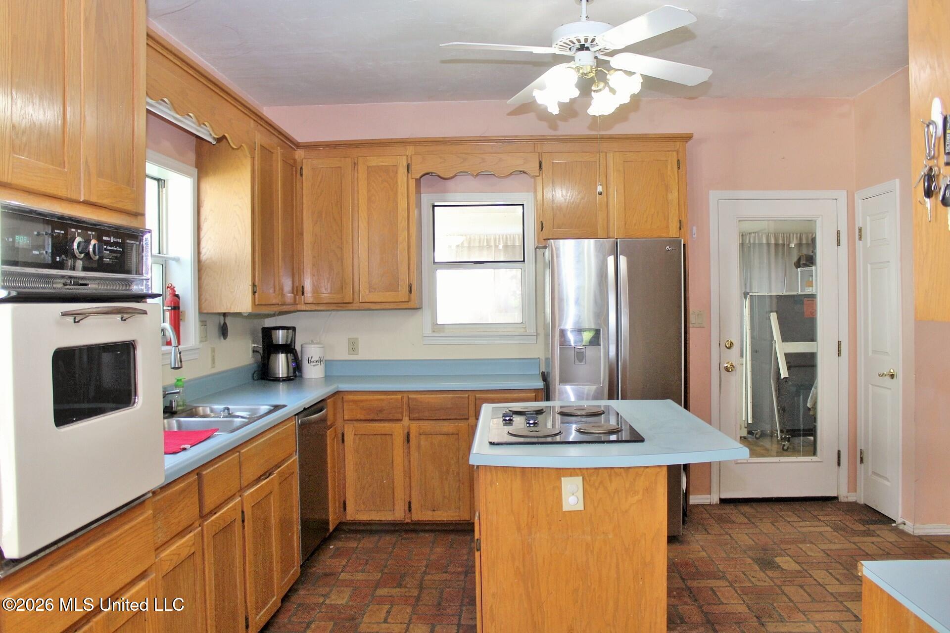 254 Dozier Rogers Road Lucedale, MS 39452 - Photo 6 of 58 6