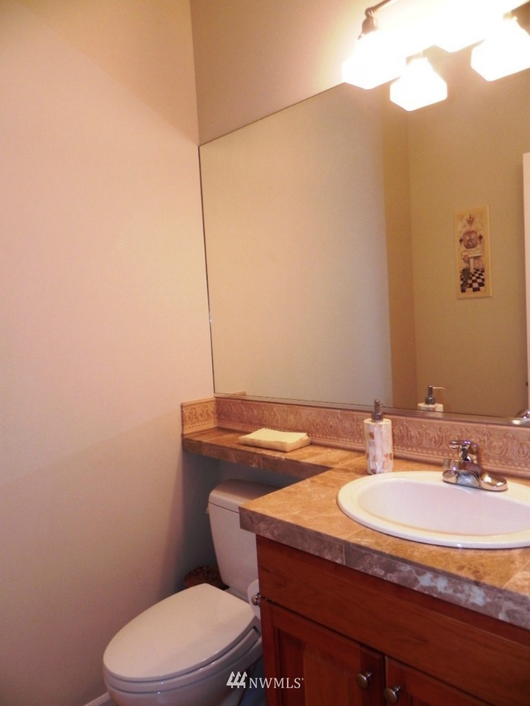 16955 166th Place Southeast Renton, WA 98058 - Photo 12 of 25