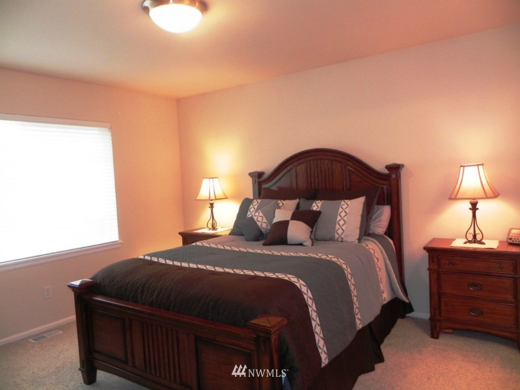 16955 166th Place Southeast Renton, WA 98058 - Photo 13 of 25