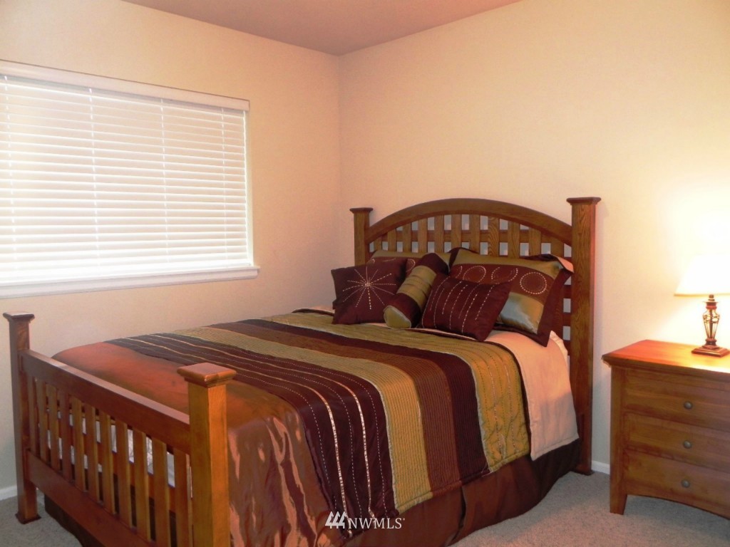 16955 166th Place Southeast Renton, WA 98058 - Photo 17 of 25