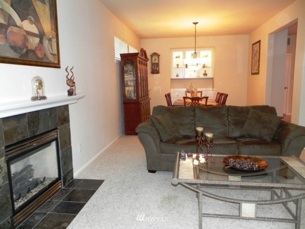16955 166th Place Southeast Renton, WA 98058 - Photo 4 of 25
