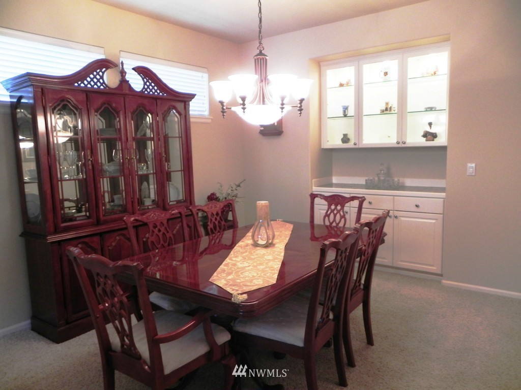 16955 166th Place Southeast Renton, WA 98058 - Photo 5 of 25