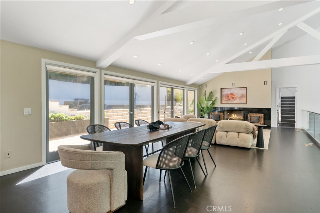9653 Oak Pass Road Beverly Hills, CA 90210 - Photo 12 of 42