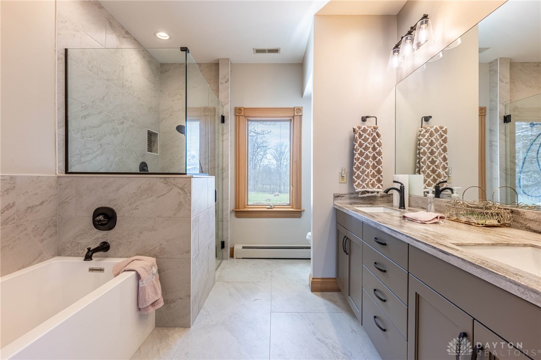 3155 Countryside Lane Springboro, OH 45342 - Photo 28 of 76