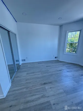 $2,850 | 228 2nd Street, Unit 1, Perth Amboy, NJ 08861