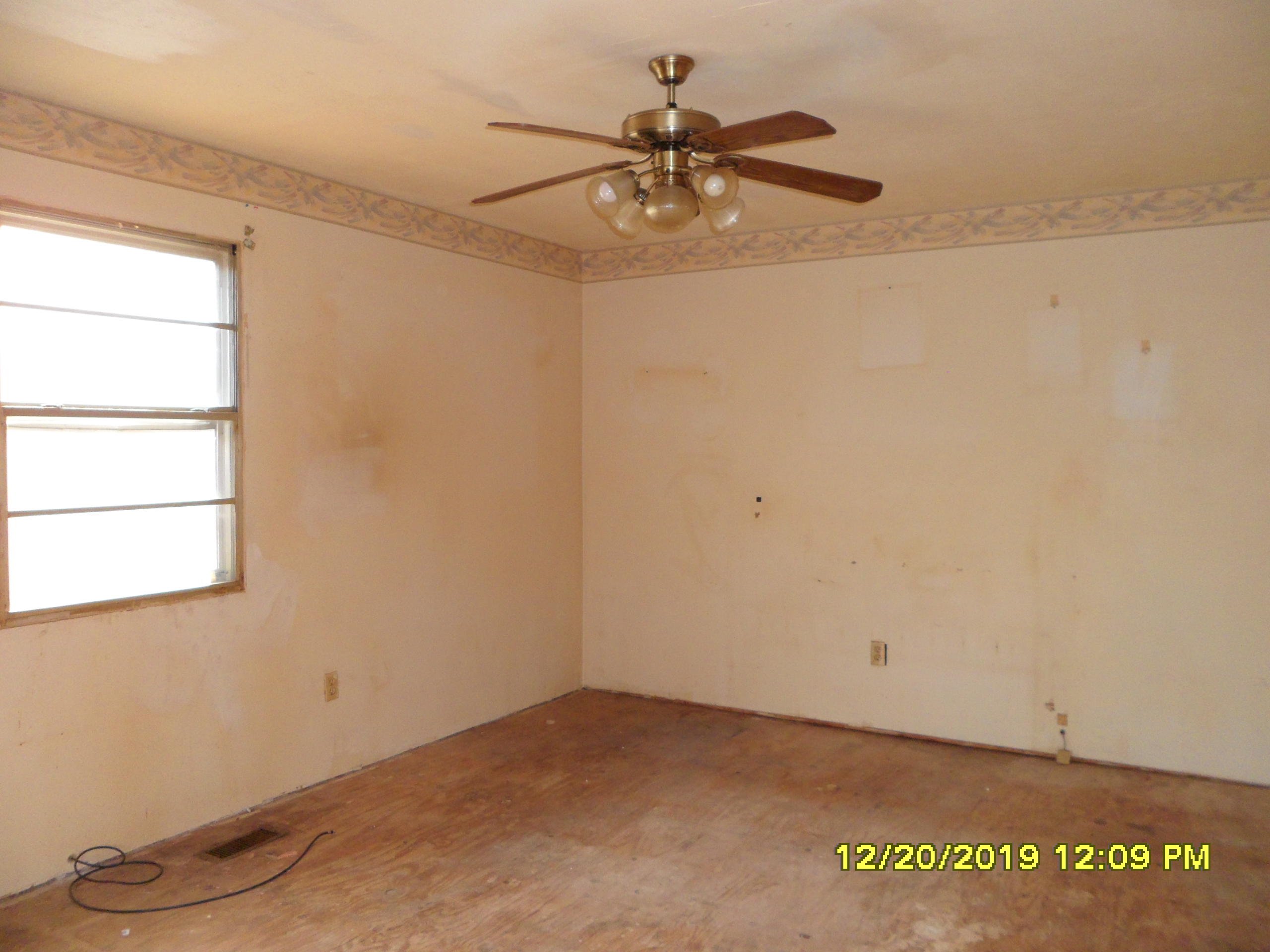 8807 Heiskell Road Powell, TN 37849 - Photo 12 of 16 8807 Heiskell, 2720 Delrose Dr 056