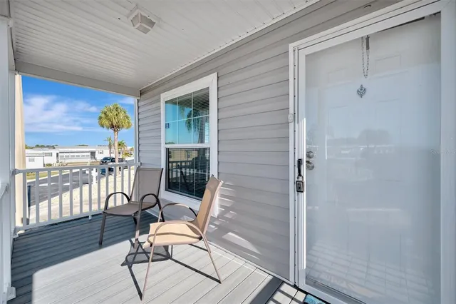 $199,900 | 105 West St Johns Way, Apollo Beach, FL 33572