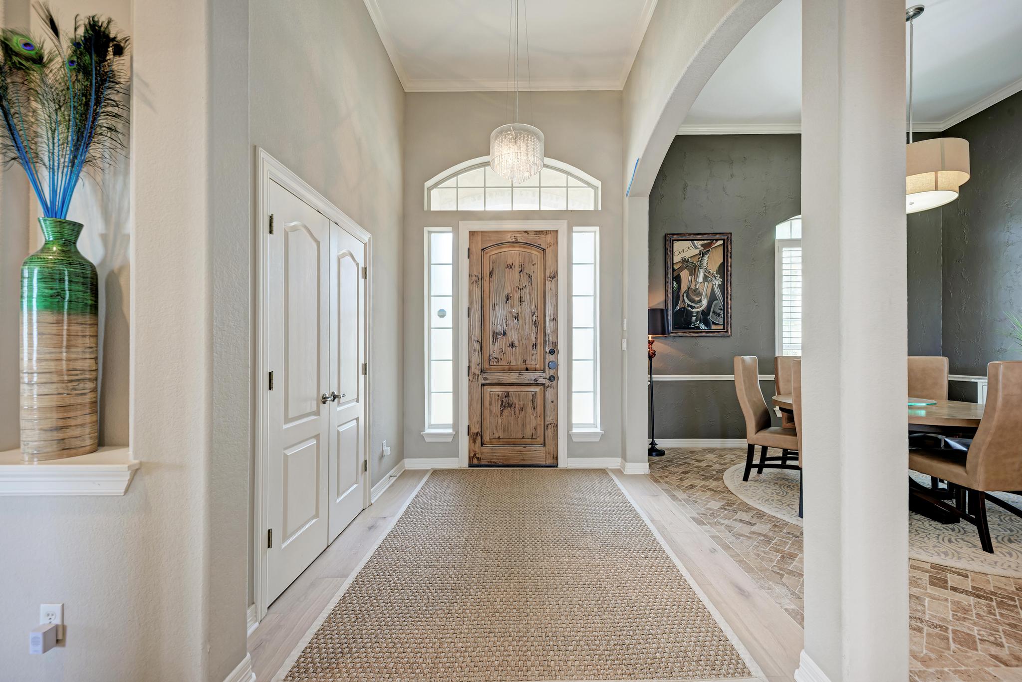 545 Tom Sawyer Road Austin, TX 78737 - Photo 4 of 40