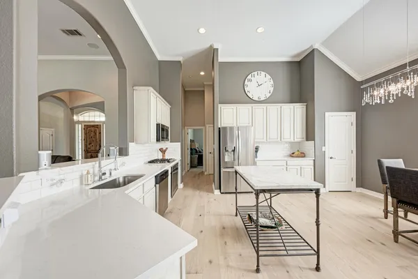 $5,600 | 545 Tom Sawyer Road, Austin, TX 78737