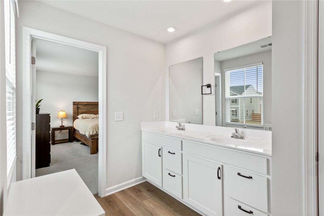 625 Batchomble Lane Greenville, SC 29605 - Photo 18 of 44