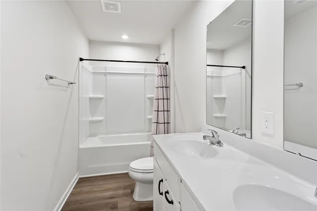 $390,000 | 625 Batchomble Lane, Greenville, SC 29605