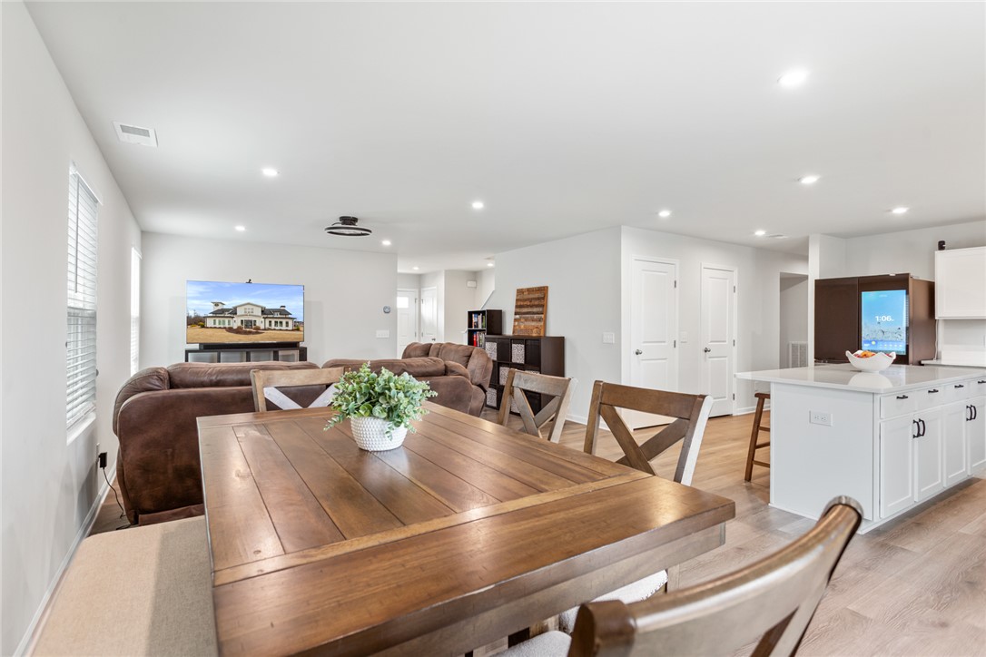 625 Batchomble Lane Greenville, SC 29605 - Photo 6 of 44