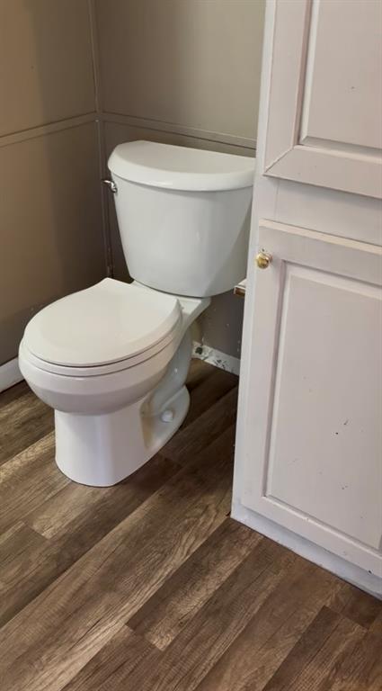 206 Creekview Meadows Court Springtown, TX 76082 - Photo 3 of 13 White House New Toilet in Master Bath