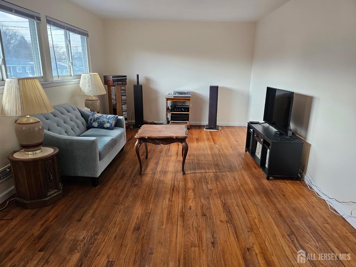 2 Brookside Road Edison, NJ 08817 - Photo 4 of 13