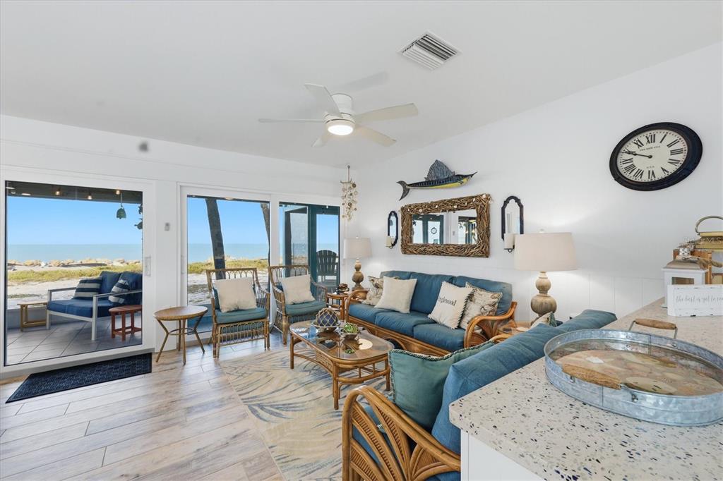 4074 North Beach Road Englewood, FL 34223 - Photo 13 of 71