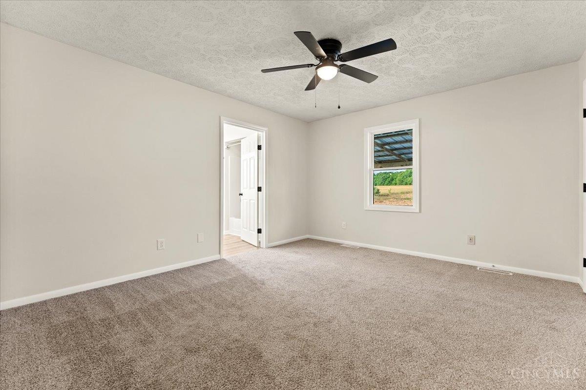 1003 Cross Road Winchester, OH 45697 - Photo 19 of 57