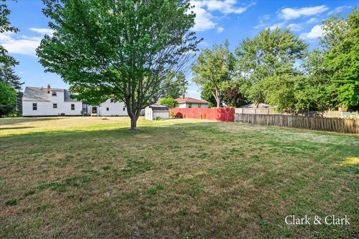 1370 Bauer Road Jenison, MI 49428 - Photo 15 of 20 17-DSC_1596