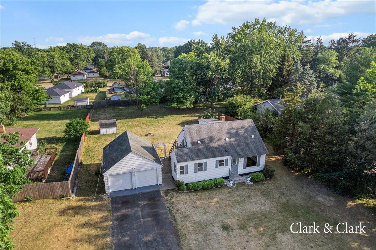 1370 Bauer Road Jenison, MI 49428 - Photo 17 of 20 01-DJI_0043