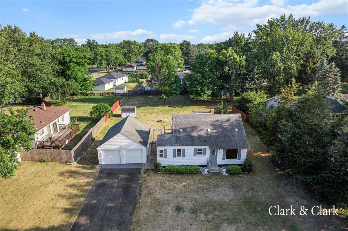 1370 Bauer Road Jenison, MI 49428 - Photo 18 of 20 03-DJI_0046