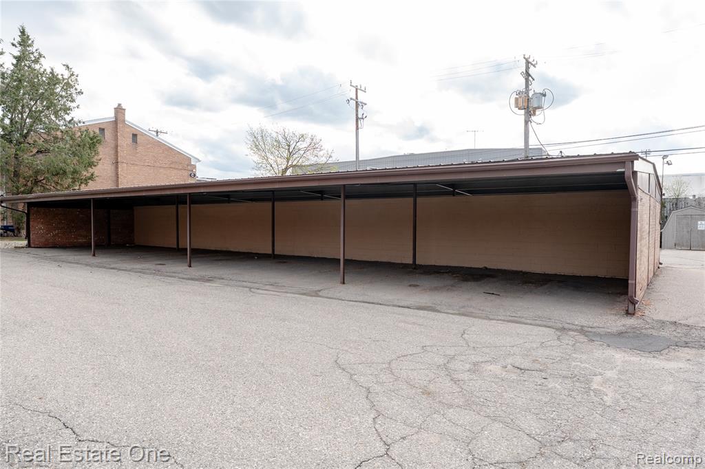 801 West Long Lake Road, Unit 4 Bloomfield Hills, MI 48302 - Photo 22 of 22