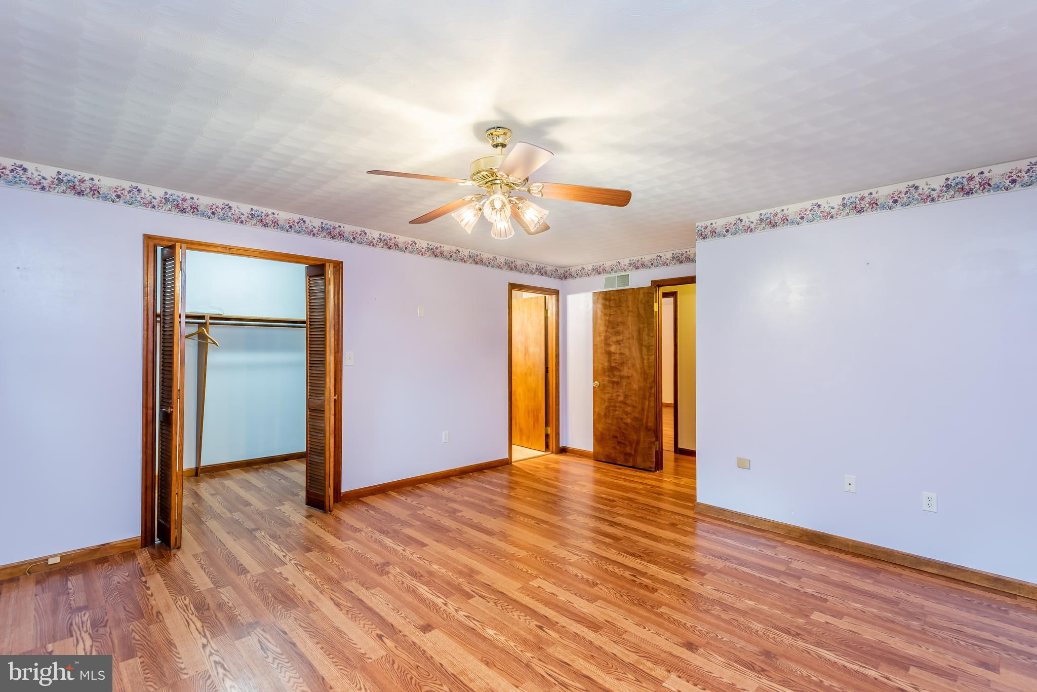 37 Middle Spring Road Shippensburg, PA 17257 - Photo 19 of 29 master b edroom