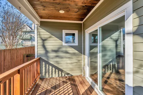 $629,000 | 702 B Waco Drive, Nashville, TN 37209