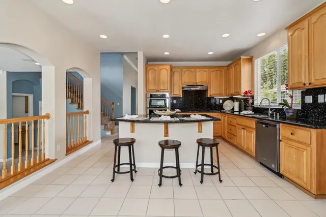 $850,000 | 2039 Petruchio Way, Roseville, CA 95661