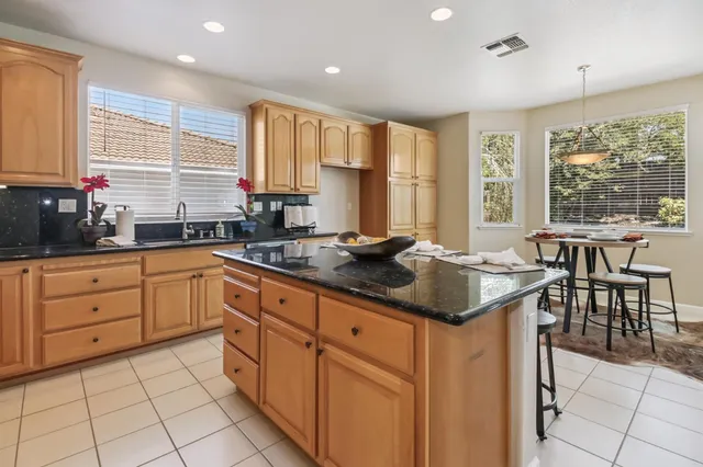 $850,000 | 2039 Petruchio Way, Roseville, CA 95661
