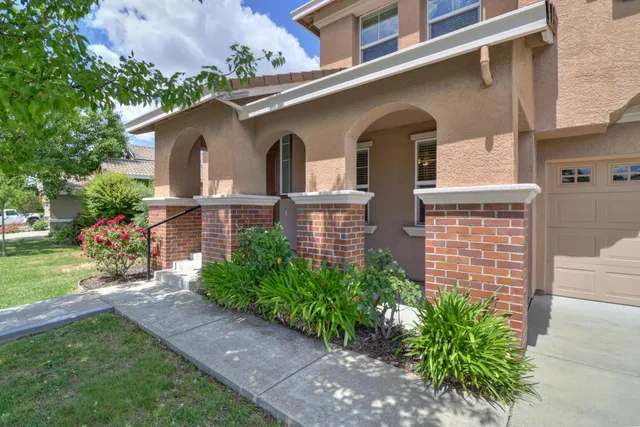 $850,000 | 2039 Petruchio Way, Roseville, CA 95661