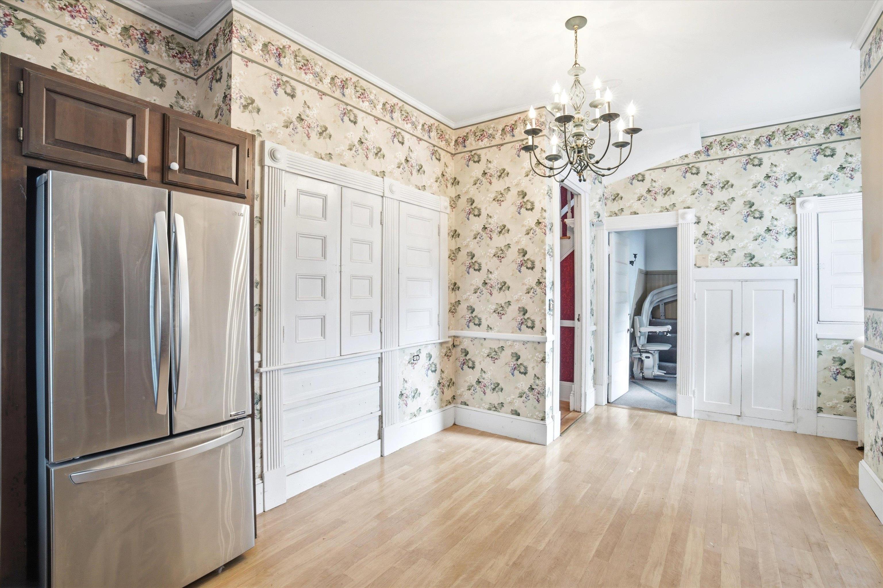 2108 Elm Street Manchester, NH 03104 - Photo 19 of 59