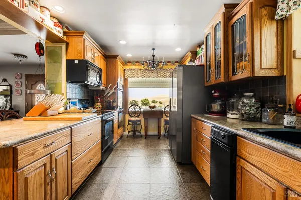 $5,300,000 | 17775 Long Hollow Road, Corning, CA 96021