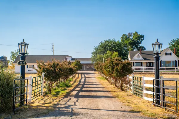 $5,300,000 | 17775 Long Hollow Road, Corning, CA 96021