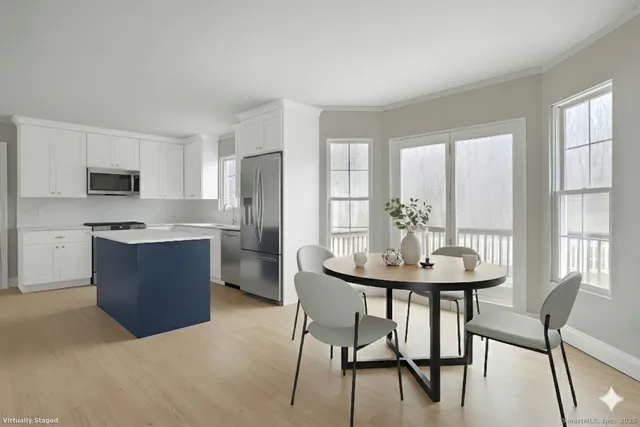 $879,900 | 23 Fawnwood Road, Newtown, CT 06482